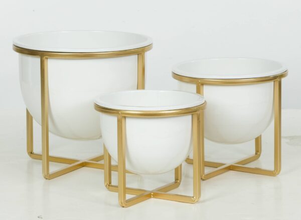 Kendi Mid-Century Planters (Set of 3)
